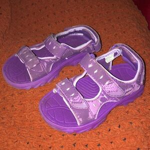 Girls size toddler 9 jumping beans sandal